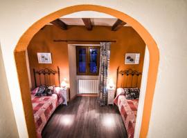 aCienLeguas, pet-friendly hotel in Castrojeriz