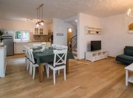 Holiday house 4770-1 for 8 pers. in Vrbnik