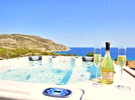 Ardani paradise view villa with jacuzzi, hotel v destinaci Amoopi