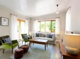 Solomon Street Cottage
