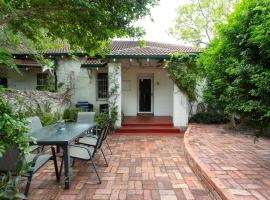 Soloman Street Cottage, holiday home in Fremantle