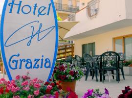 Grazia Hotel、スペルロンガのホテル