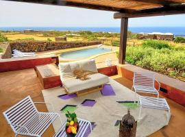 Penna Villa Sleeps 6 with Pool and Air Con, hotel en Scauri