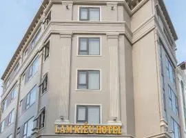 Lam Kiều Hotel