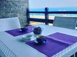Sea view apartment!