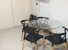 Monoambiente céntrico, hotel in Posadas