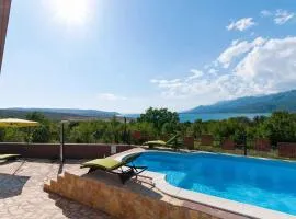 Holiday home in Jasenice 40479