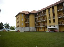 Apartment in Balatonöszöd 20195, ξενοδοχείο σε Balatonoszod