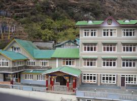 Le Coxy Resort Lachung, four-star hotel in Lachung