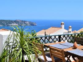 Casa Altos 76, villa i La Herradura