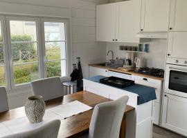Cottage familial avec jardin - 200m de la plage, overnattingssted med kjøkken i Yport