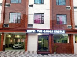 Hotel The Ganga Castle, cheap hotel in Haridwār