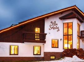 Holiday home in Harrachov 33511, hotel em Harrachov