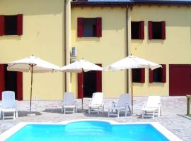 Apartments in Ariano nel Polesine 24954, khách sạn ở Ariano nel Polesine