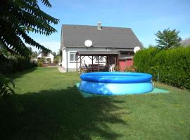 Apartment Balatonfenyves - Balaton 18390, hotel in Balatonfenyves