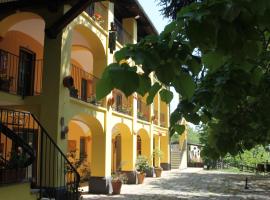 Equin'Ozio, hotelli, jossa on pysäköintimahdollisuus kohteessa Castellamonte