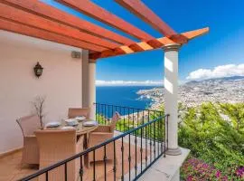 Luxury two bedroom Palheiro Village by HR Madeira