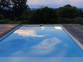 CASA LA BORDONA, casa de campo em Rivera