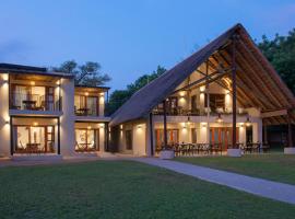 Buckler's Africa Lodge Kruger Park, отель в городе Коматипорт, рядом находится Hippo Pools waterhole