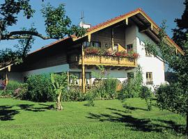 Haus Hiebl, vacation rental in Teisendorf