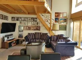 Neuwertige 3 ½ Zimmer-Wohnung in Zillis/Andeer