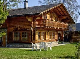 chalet traditionnel grand confort, hotel in Arbaz