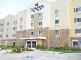 Candlewood Suites Independence, an IHG Hotel，Selsa的飯店