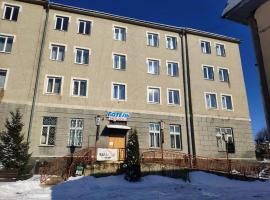 Комунальне підприємство готель Україна, Hotel in Zolochiv