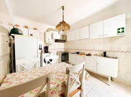 Simple Beach Lovers' Retreat in Espiche #1888: Espiche'de bir otel