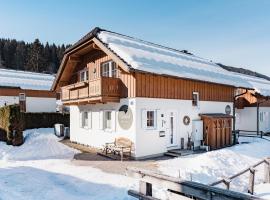 Pistenblick Chalet, chalet in Sankt Margarethen im Lungau