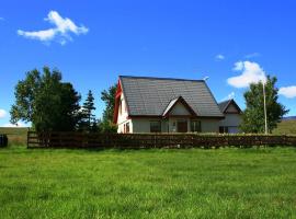 Stekkjardalur Holiday Home, familjehotell i Svínavatn