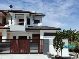 Just Austin Guesthouse
