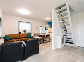 Onder de Pannen, hotel i Hollum