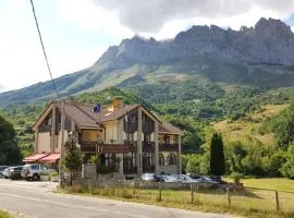 Hotel Cumbres de Valdeón