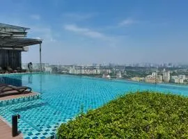 Eko Cheras Residences by De Space
