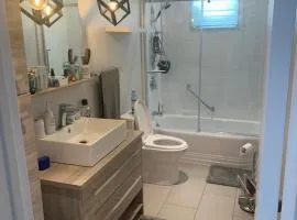 Room for renting inside house - without breakfast provided