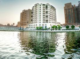 Suha Creek Hotel Apartment, Waterfront Jaddaf, Dubai, hotel near Al Jaddaf Metro Station, Dubai