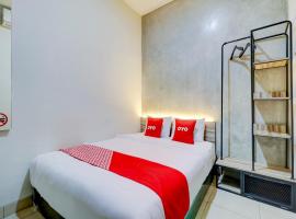 OYO 90215 Ada Residence, hotel with parking in Poponcal 2