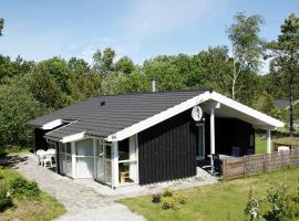 8 person holiday home in lb k, hotel con parcheggio a Hedensted - Nordjylland