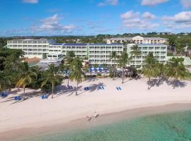Coconut Court Beach Hotel, hotell i Bridgetown