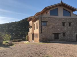 MASIA MAS DE LA CREU, družinam prijazen hotel v mestu Valderrobres