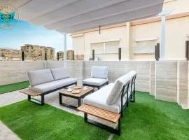 Luxury Home With Terrace