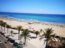 Tout près de la plage, hotel u gradu 'Puerto de Sagunto'