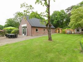 Rural holiday home in Vessem with a sauna, vila v destinácii Vessem