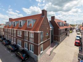 Lush apartment in Zoutelande near beach, Hotel in Zoutelande