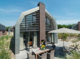 Holiday home in Egmond aan den Hoef with sauna, хотел в Егмонд ан ден Хуф