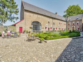 Modern Apartment in Mesch with Garden, hotel pre rodiny v destinácii Mesch