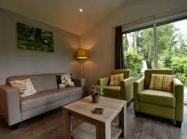 Cosy Chalet w Garden Patio