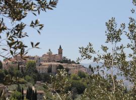 Residenza Sant'Emiliano, pensión en Trevi