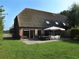 Farmhouse home in Eede, hotel a Eede